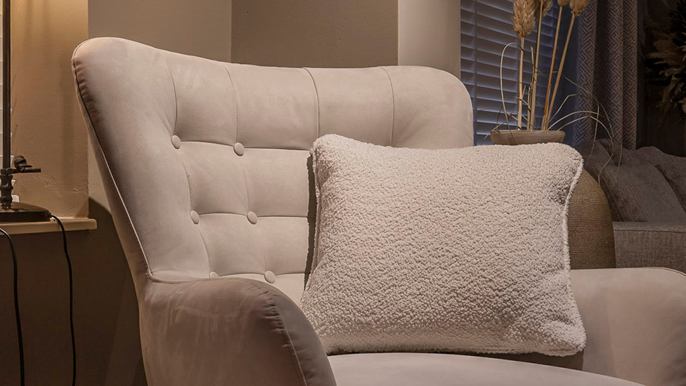 UrbanSofa Decokussen DP6 Merino White Website