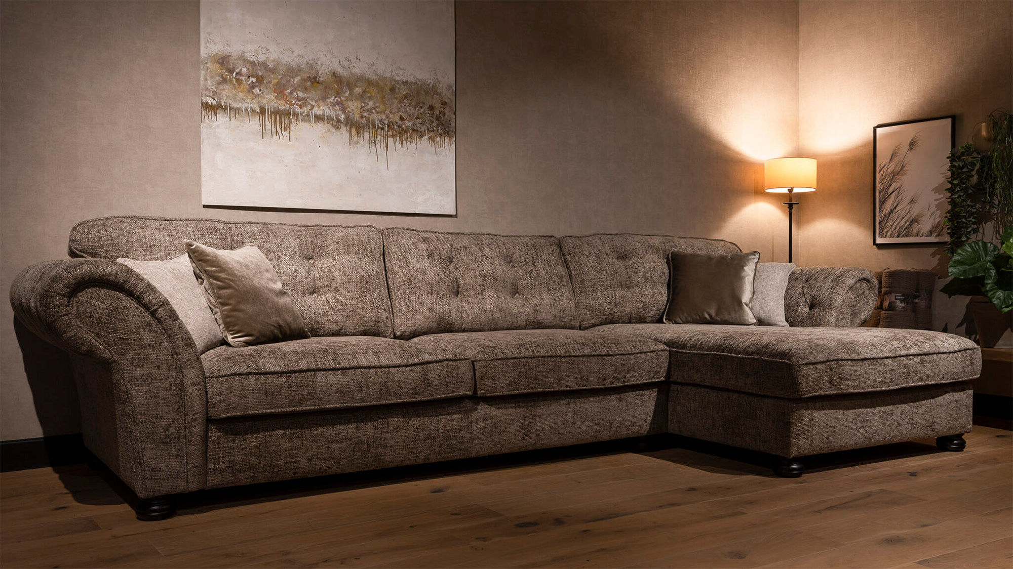 UrbanSofa Montreal Presto Loungebank Barnsly Sand Website scaled