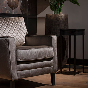 UrbanSofa Newport Fauteuil Bergamo Fur Silver Liggend