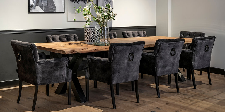 UrbanSofa-Kate-Eetkamerfauteuil-Vienna-Antracite-Live-Edge-Eettafel-X-Poot-Large-Zwart-Liggend